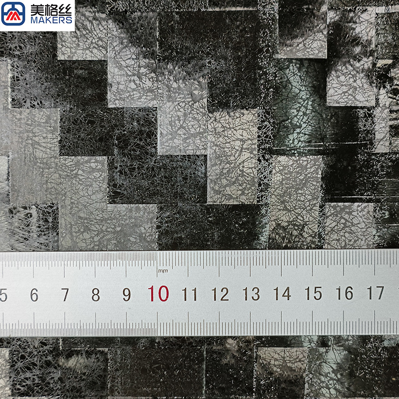 Lightweight Carbon Cloth Widened Appearance Decoration 12K 100g Twill 16X16Mm Single-Sided Shaped Widened Carbon Fiber Cloth