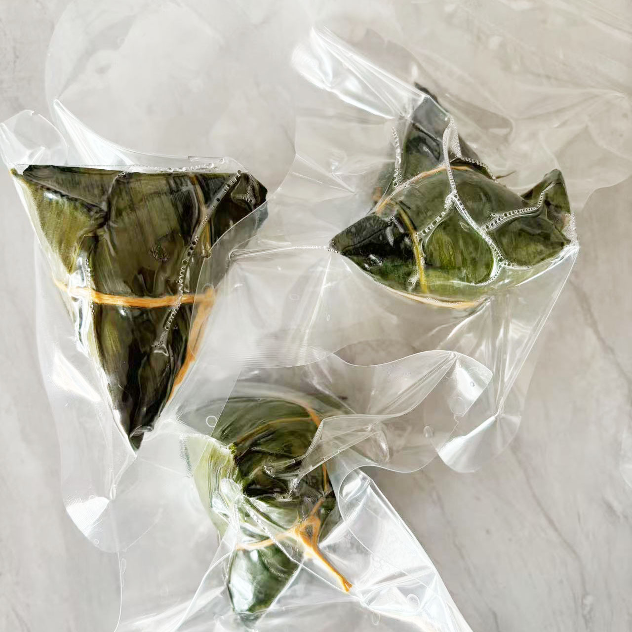 [Five flavors] Jiangxi specialty pure handmade alkali water zongzi meat zongzi bean paste eight treasures honey jujube zongzi vacuum packaging