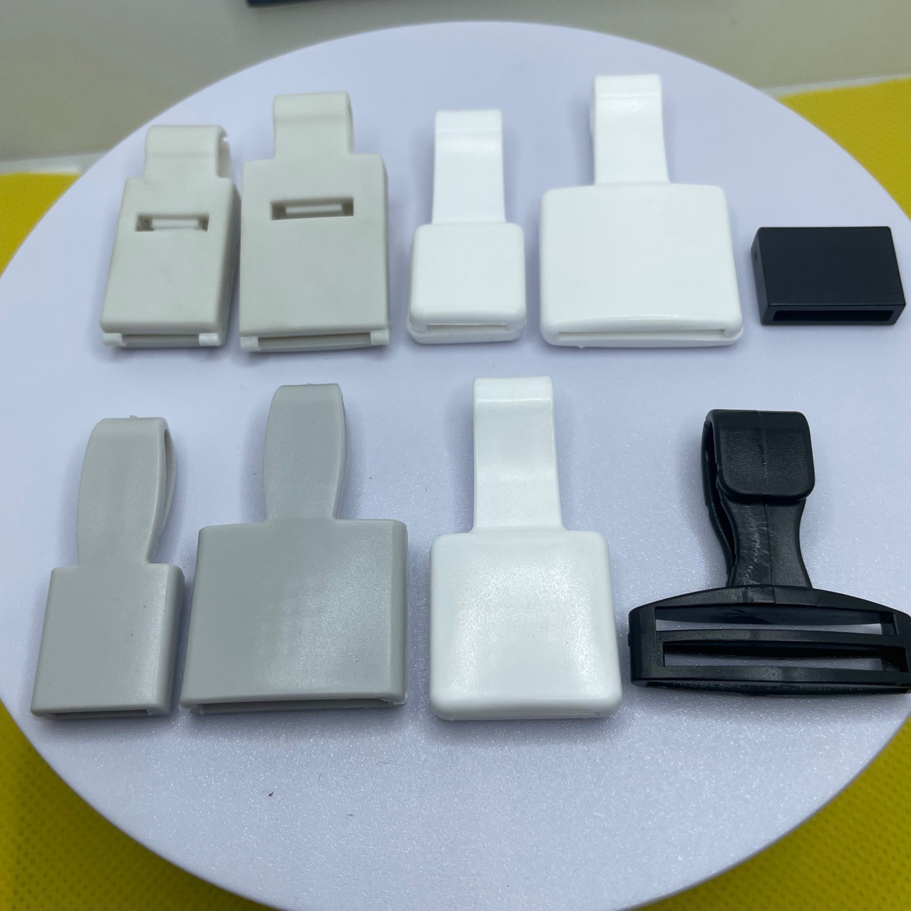 1.0cm 1.5cm Plastic Integrated Buckle Lanyard Brand Buckle Exhibition Certificate Industry Card Rope Buckle Elite Hook Buckle pom