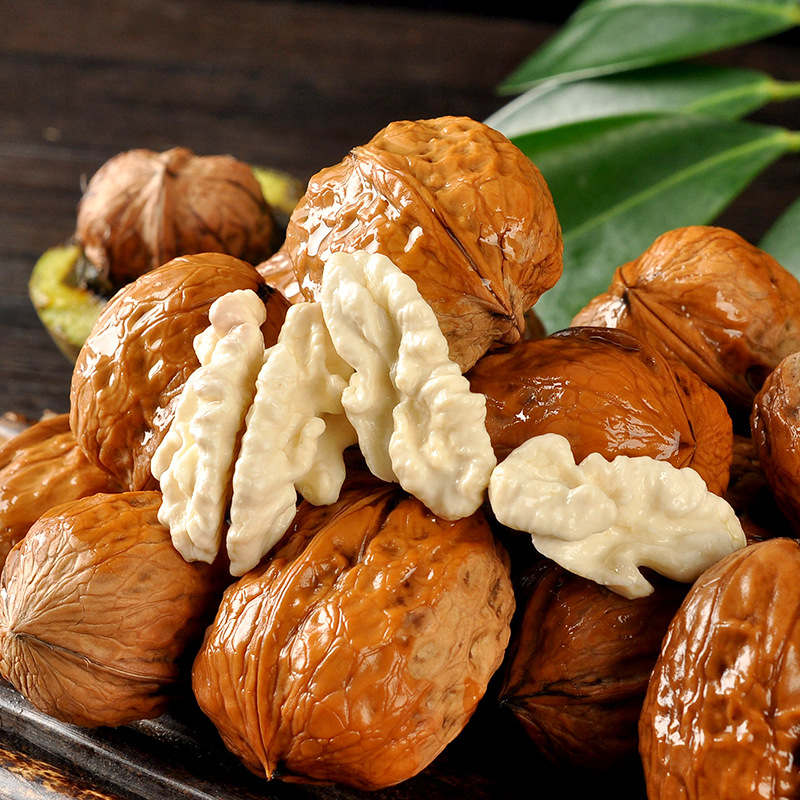 [2025 New Fruit] Yunnan Wet Walnuts Direct Delivery 2.5kg Fresh Tender Walnuts Seasonal Thin-Skinned Pecans Fresh Walnuts