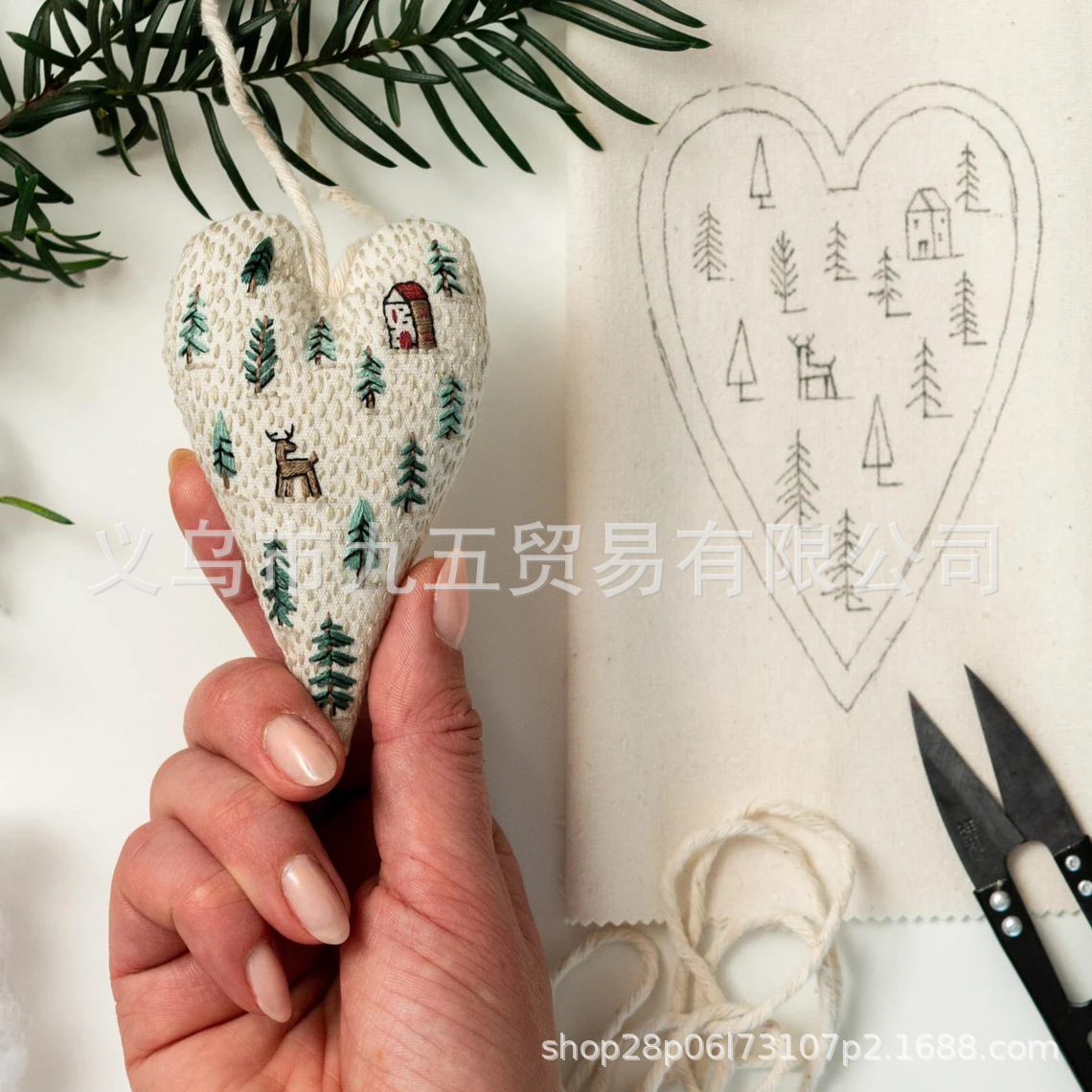 Cross Border DIY Heart Shaped Hand Embroidered Christ Heart Embroidery Christmas Kit