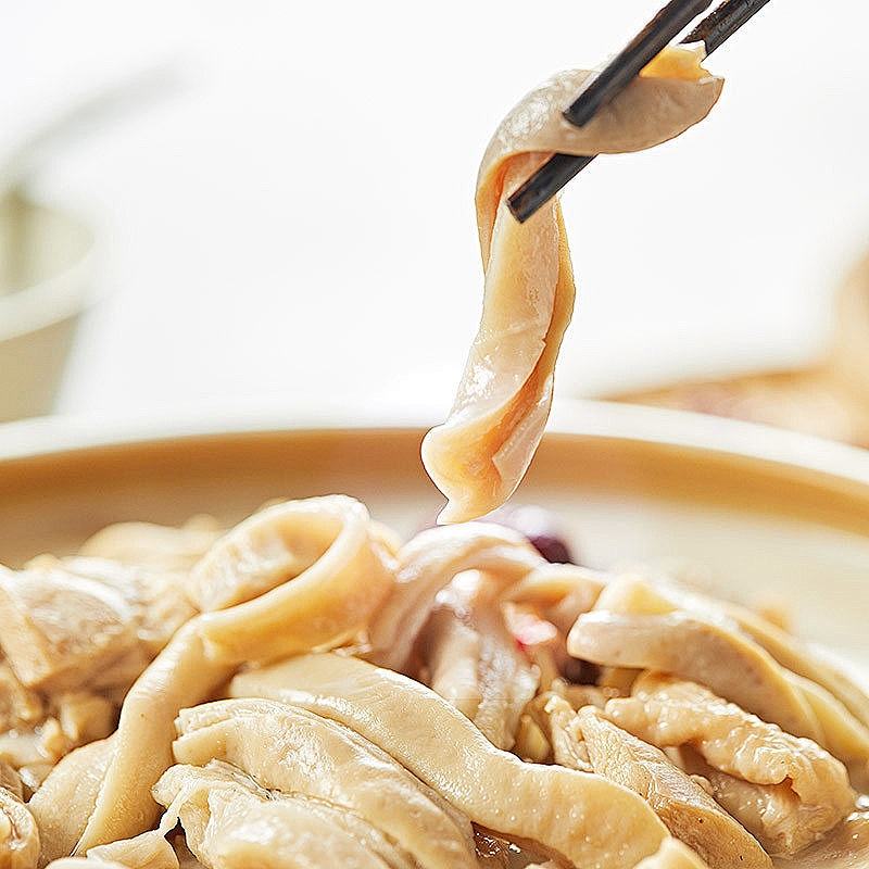 Convenient Pork Intestine and Chicken 600g Ready-To-Eat Instant Meal Chicken Hot Pot Cold Chain Transport Fast Food Instant Meal