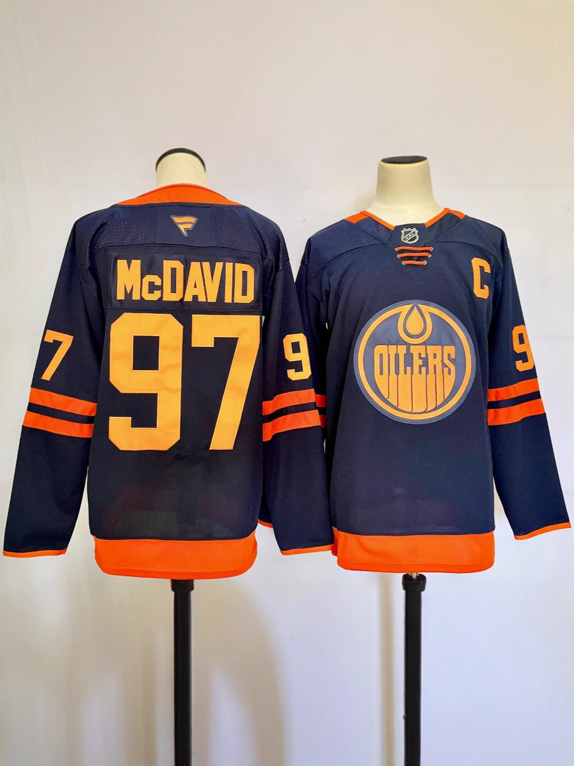 Foreign Trade Ice Hockey Uniform Nhl Oilers Oilers 97 # Mcdavid 18 # 18 # Hyman Embroidered Ice Hockey 2025