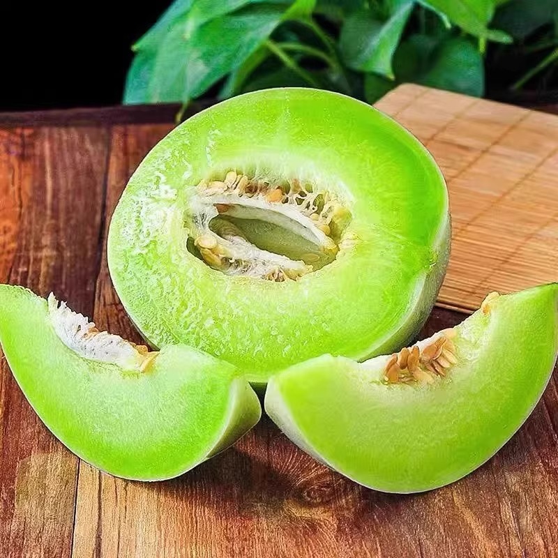 Hainan Jade Mushroom Melon Seasonal Fresh Fruit Ice Cream Melon Soft Glutinous Sweet White Melon Thin Skin Emerald