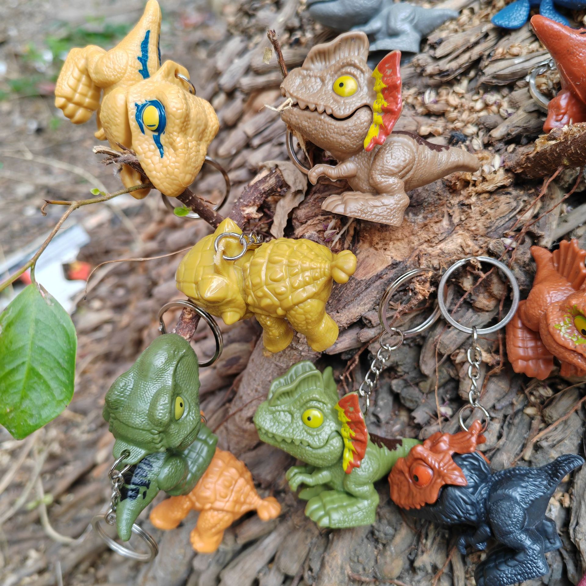 Mini Bite Hand Small Dinosaur Toy Pendant Children Bite Tyrannosaurus Rex Animal Jurassic Toy Cheap Small Toy