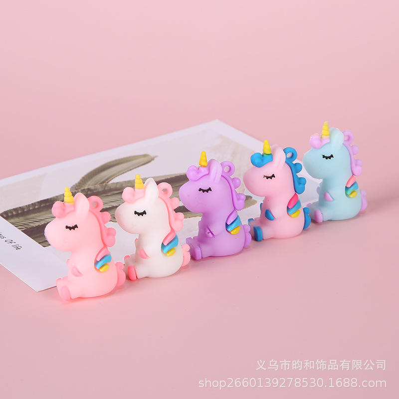 Милый мультяшный брелок единорога, аксессуары для сумок, подвеска, маленький подарок