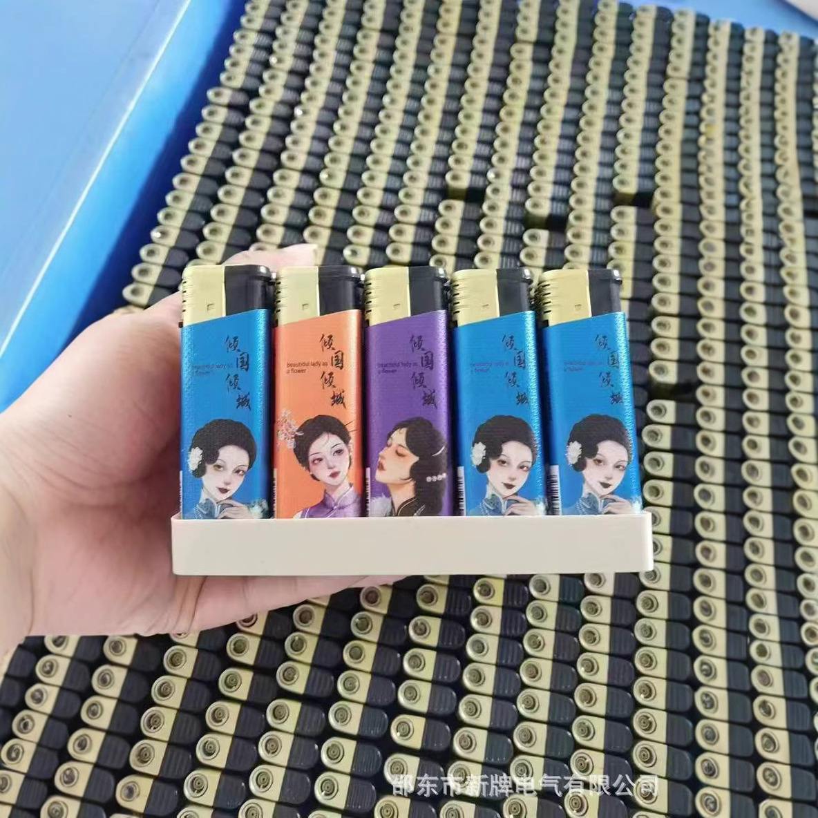 Прямая продажа с завода, зажигалка Puma 319 с прямым синим пламенем, можно аэрация, модная упаковка с рисунком