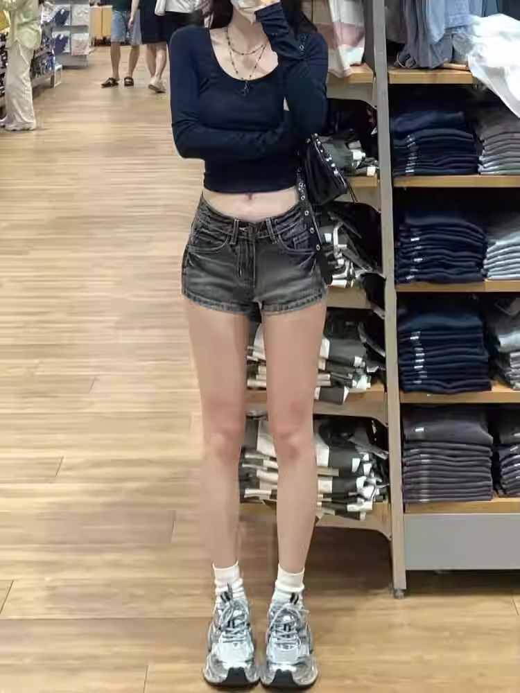 American Style Hot Girl High Waist Shorts 2025 Summer New Style Design Sense Sexy Hip Slimming Denim Super Shorts Women