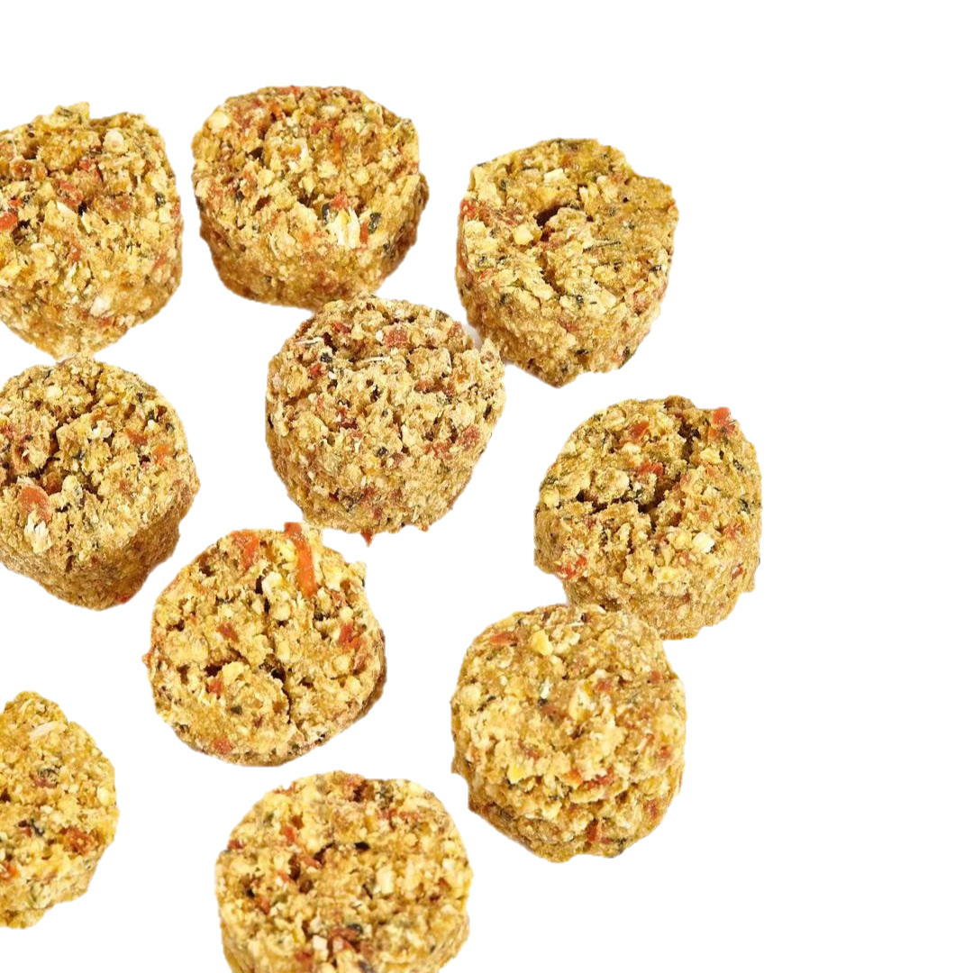 Nutritious and Healthy Handmade Supplementary Food for Small Hamsters, Guinea Pigs, and Golden Hamsters to Aid in Teething, Weight Gain, and Fattening