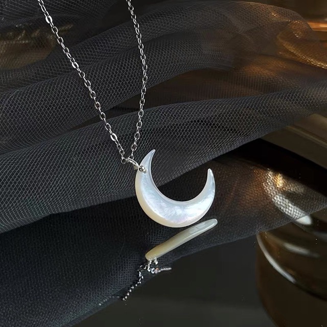 Shell Moon Necklace Italian Snowflake Chain s925 Plain Silver Fine Diamond Half Meniscus Fairy Design Niche Design