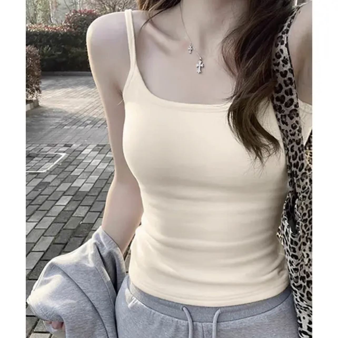 25 New Camisole Girl's Inner Wear Outer Wear Virtue Pull One-piece with Chest Pad Solid Color Slim-fit Slimming Top for Women