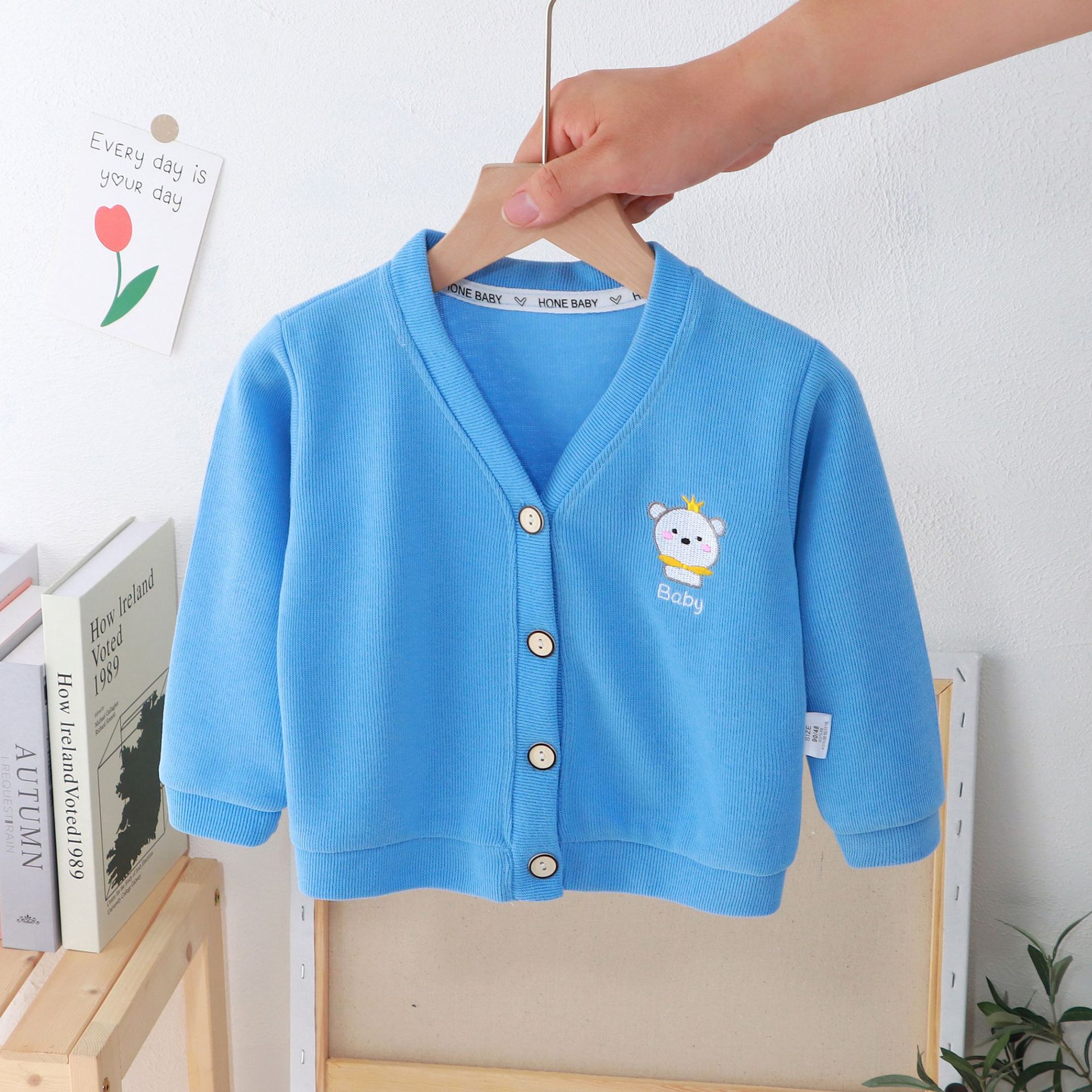 Children's Knitted Cardigan Long-Sleeved Sweater for Small and Medium-Sized Children Embroidered Flower Jacket Boys and Girls Spring and Autumn Children's Clothing Wholesale