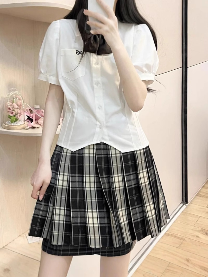 Jk Uniform Genuine Original [Blackboard Newspaper Same Grid] Small Joker Internet Red Plaid School for JK Skirt in stock