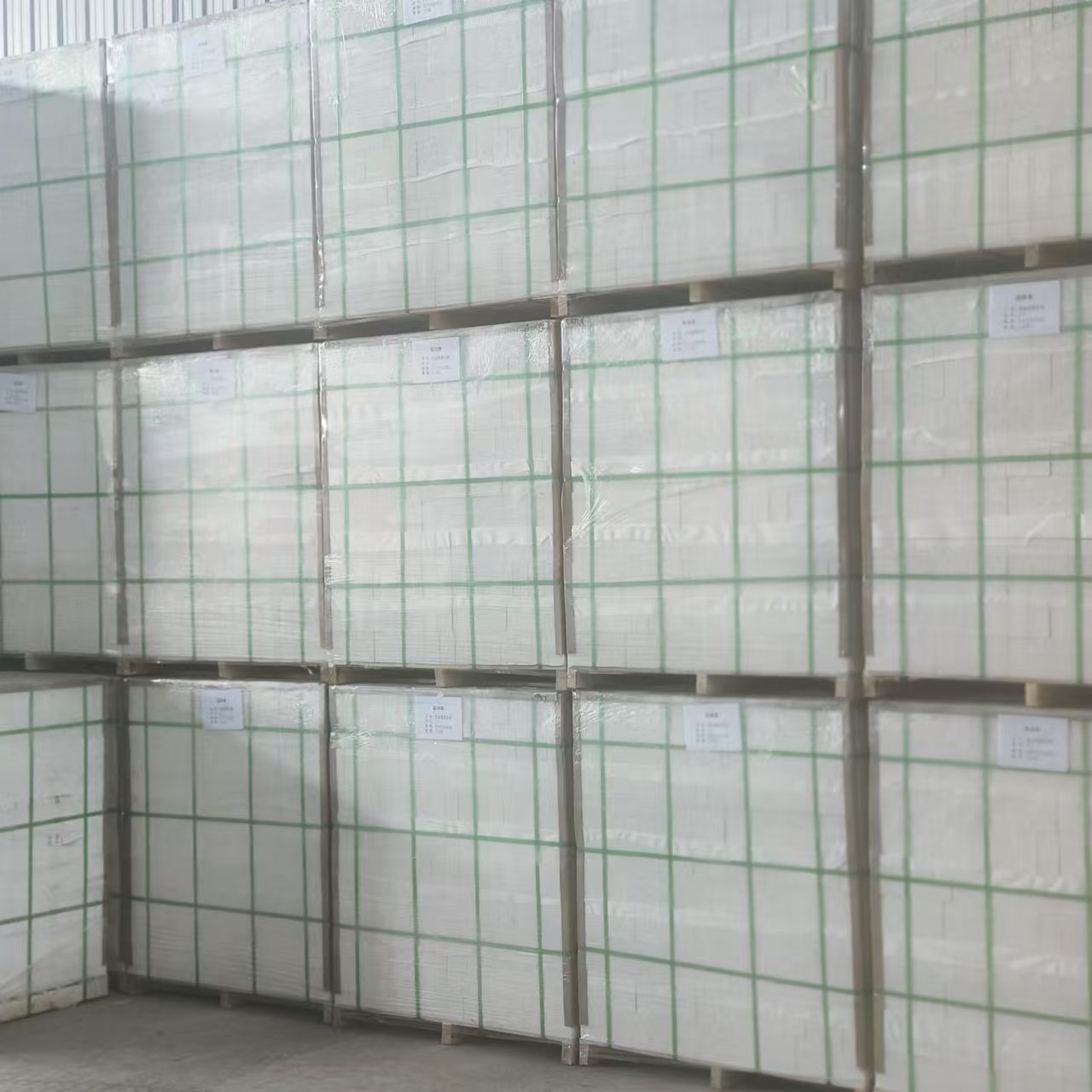 Mosai Stone Insulation Brick Shandong Manufacturer Wholesale High Temperature Kiln with High Insulation and Low Thermal Conductivity Mosai Stone Brick