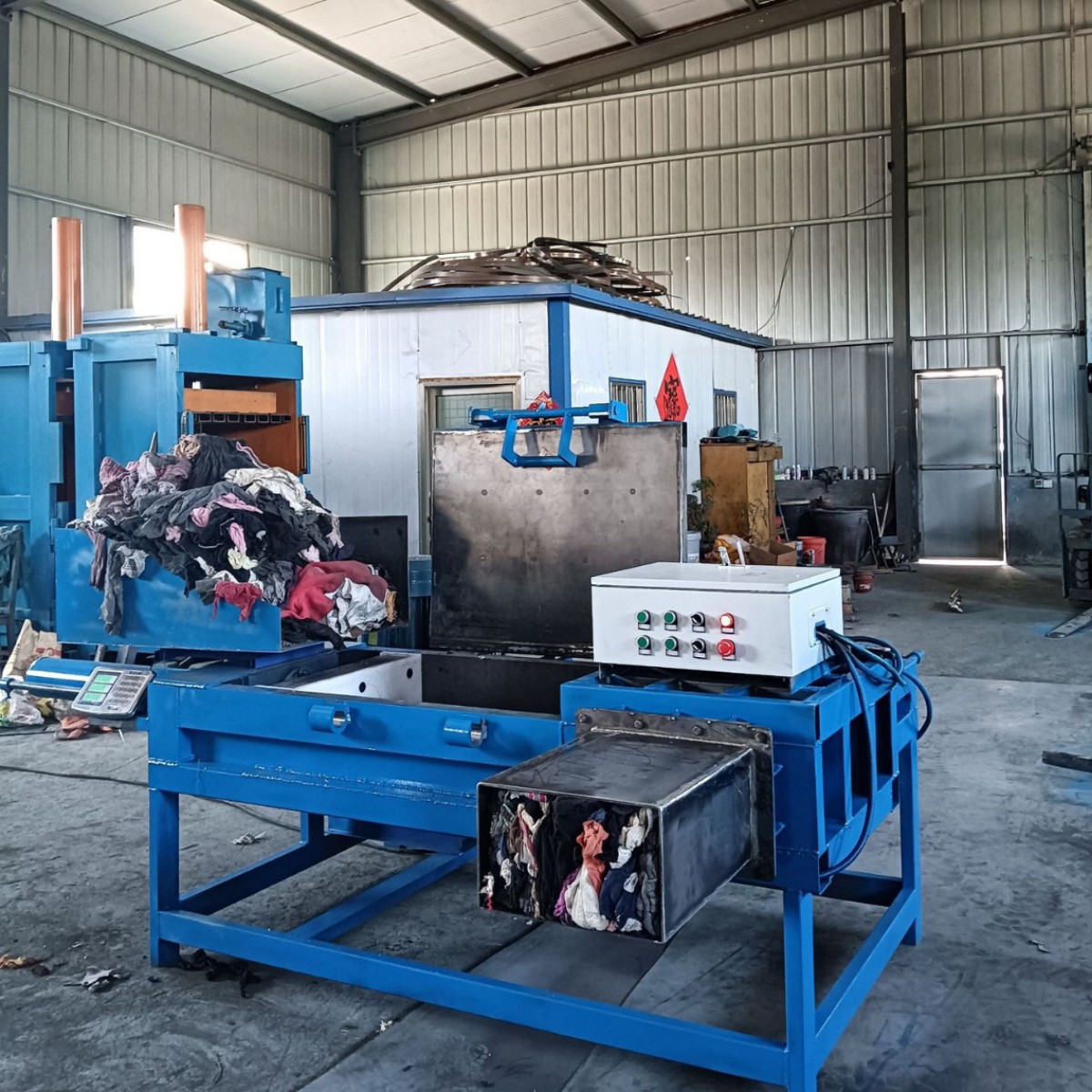 Machine Wiping Cloth Bagging Machine, Rag Paper Cotton Baling Machine, Fully Automatic Machine Wiping Cloth Baling Machine