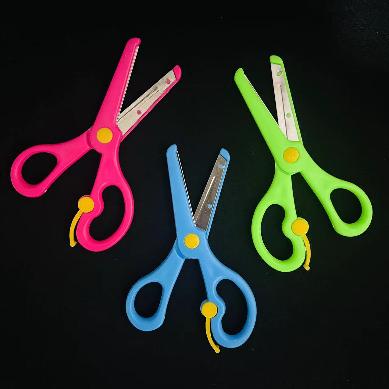 Children's scissors safety scissors kindergarten Primary School students round head hand-cut paper scissors small scissors set Wholesale