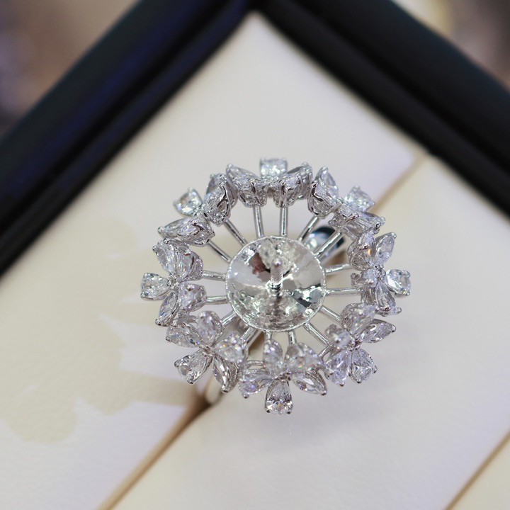 Pt900 Accessories Luxury Small Flower Ring Setting White Zircon Ring Set with 12-13mm Pearls Without Beads