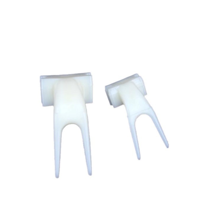 Parrot fruit fork xuanfeng bird plastic large bird supplies bird appliances fruit fork birdcage accessories wholesale