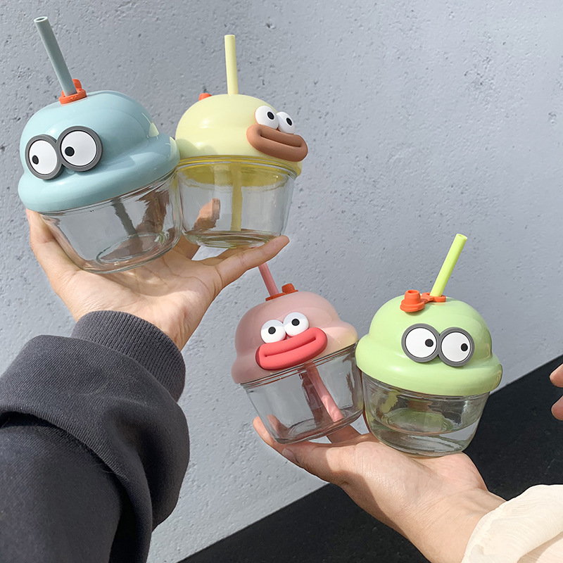 Net red pier cup summer mini glass cup cartoon children's milk cup gift ton cup suction tube cup wholesale