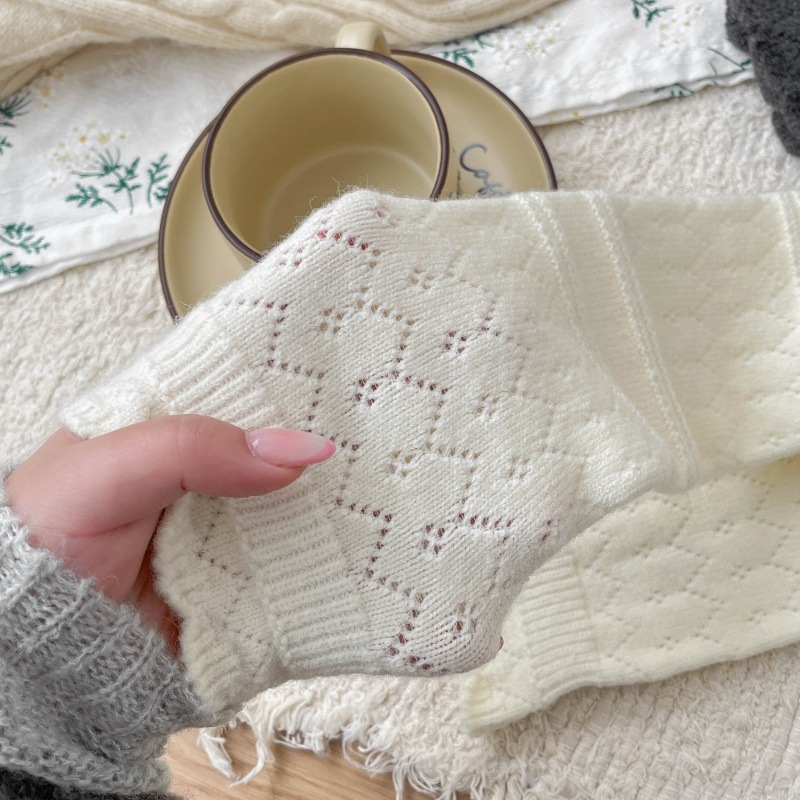 Autumn and Winter Hollow-Out Calf Socks, Warm Knitted Retro Gray Heavy-Duty Long Tube Autumn and Winter Slouchy Long Tube Cotton Socks