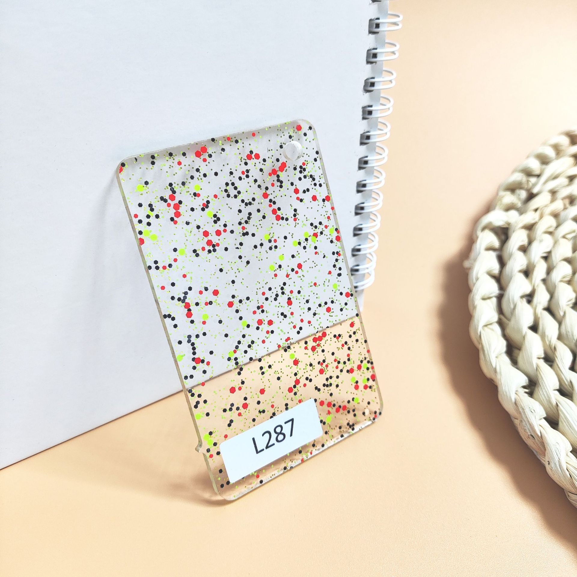 Factory Direct Sales Transparent Color Special-Shaped Dot Acrylic Material Display Stand Processing Specifications Various Plexiglass