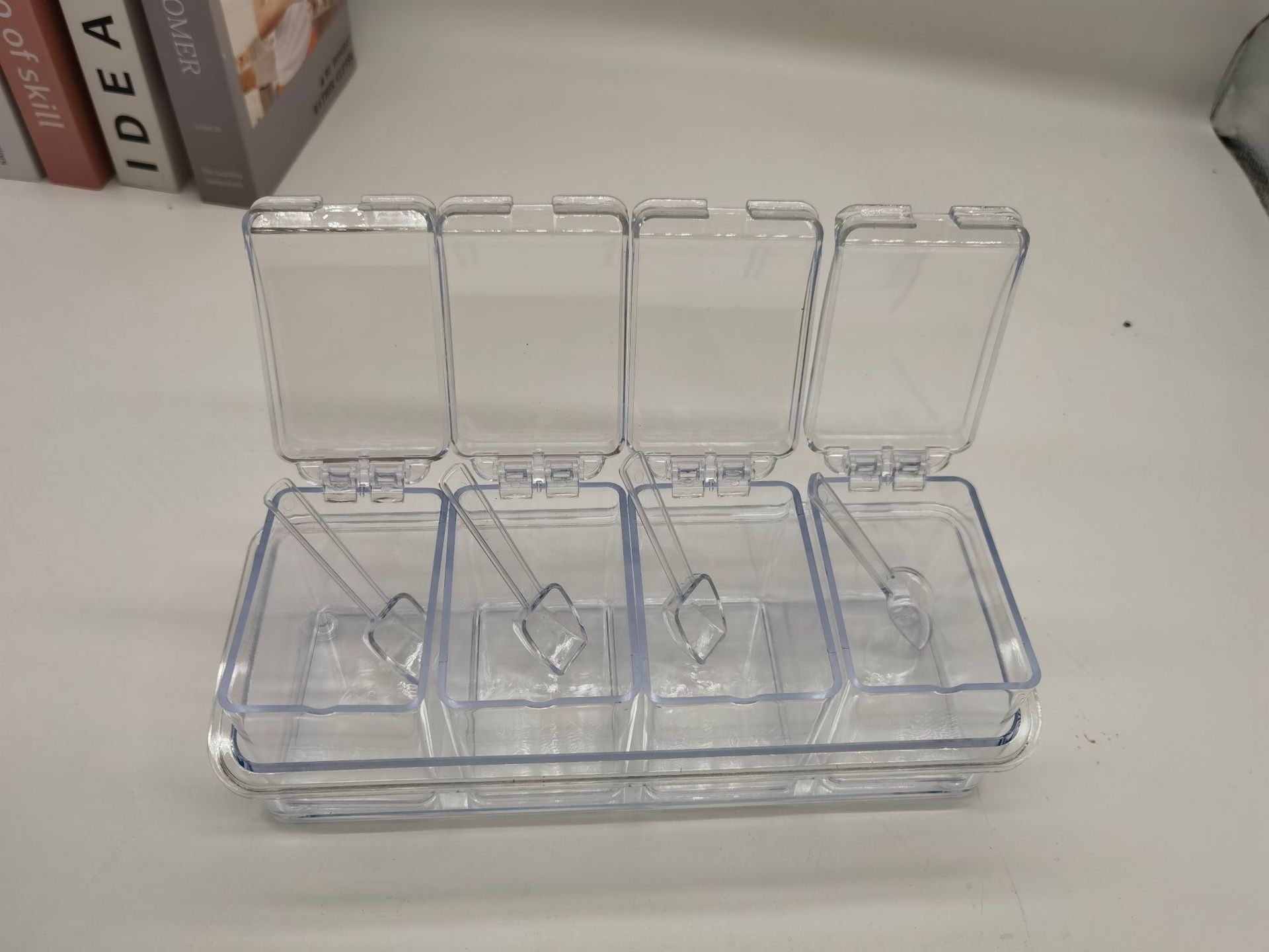 Seasoning box household kitchen salt seasoning jar storage box seasoning transparent cooking box factory