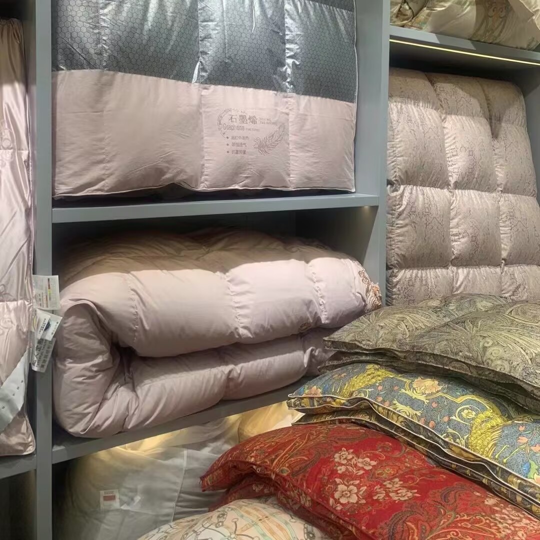 Star hotel duvet 95% white goose down quilt core 120 cotton satin padded warm quilt core spring, autumn and winter quilt