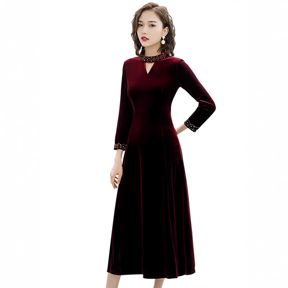 Autumn and Winter fleece-lined New Korean Style Banquet Celebrity South Korean Gold Velvet plus size Beaded Middle-aged dress Dress