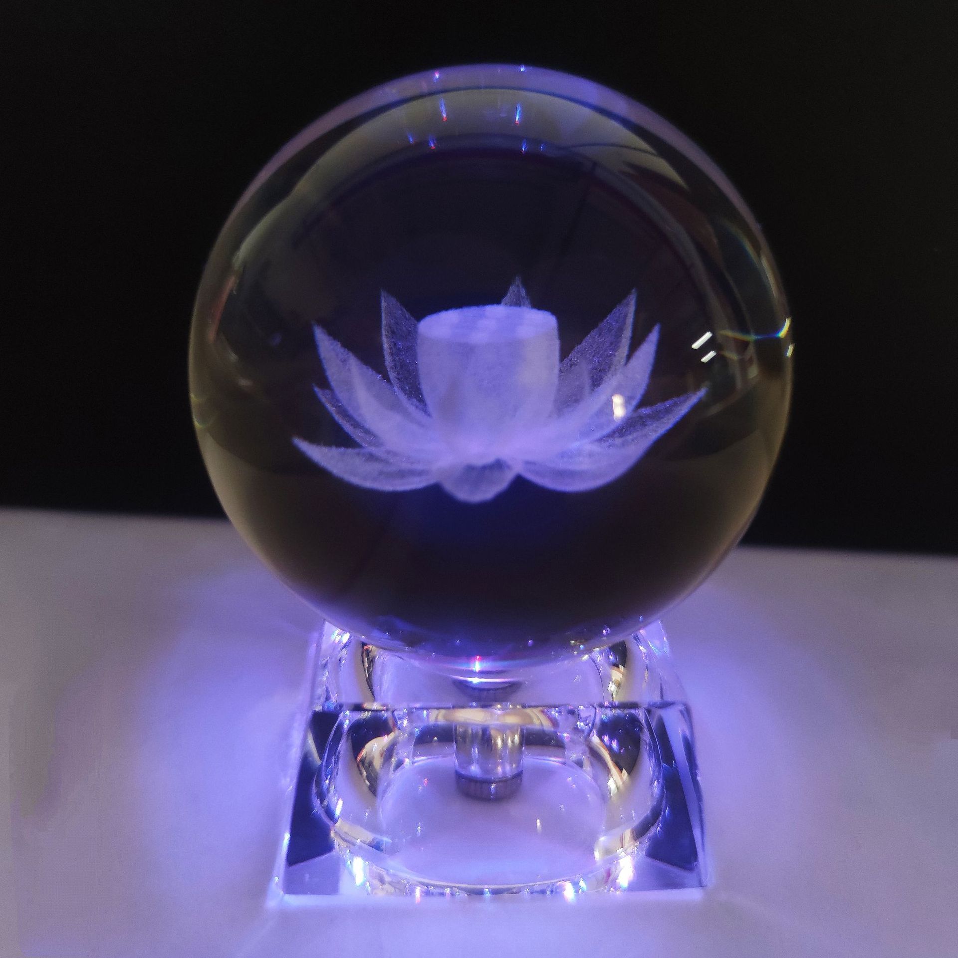 Crystal Crafts, Decorative Ornaments, Carved Lotus Crystal Balls, Popular Gifts, Gifts, Wholesale Factory Direct Sales to Attract Wealth