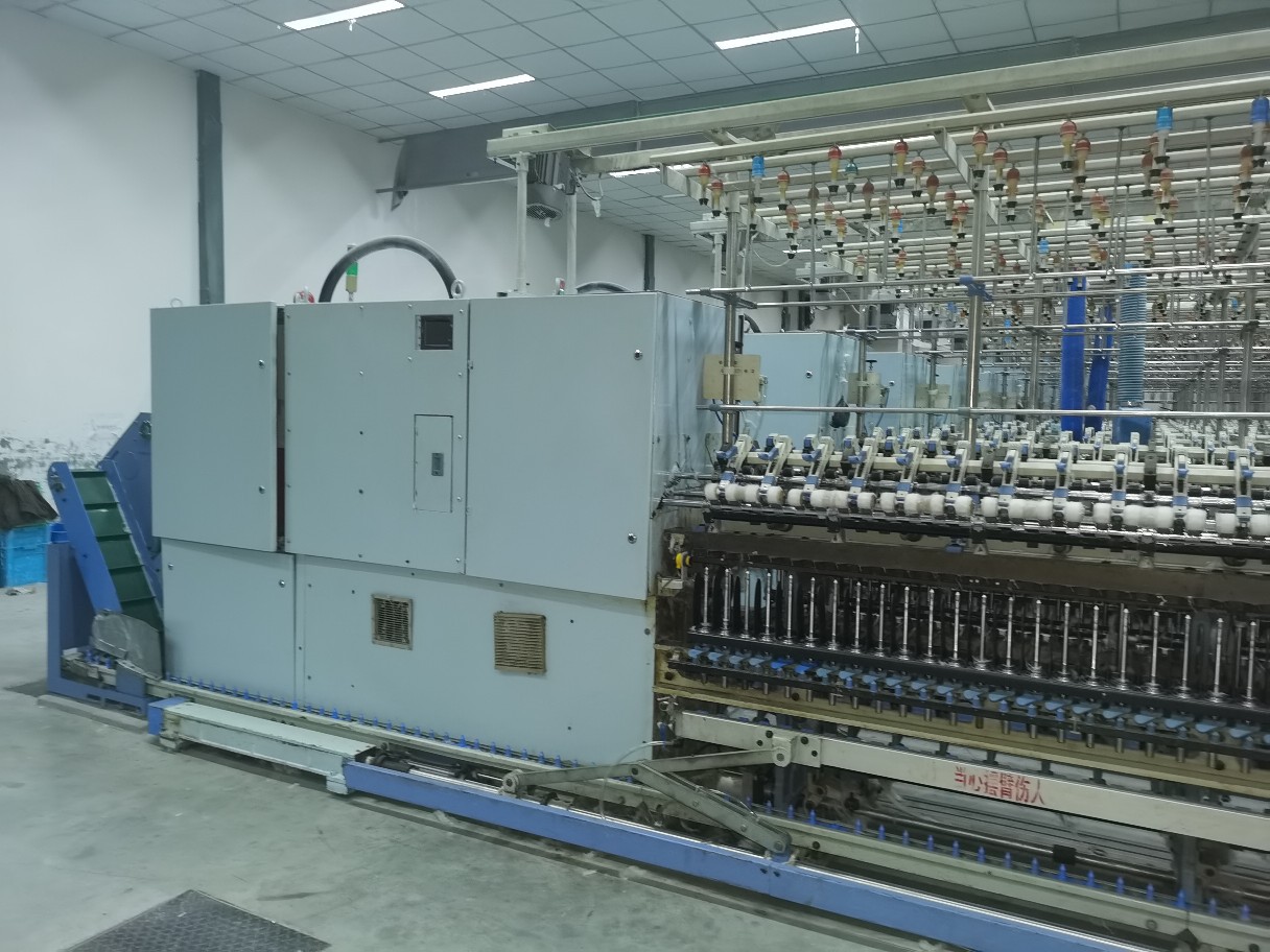 Manufacturers Sell Used Warp and Weft 1520 Spinning Frame 27 2011 Produced 1008 Spindles New Transformation Set Take-Up Machine