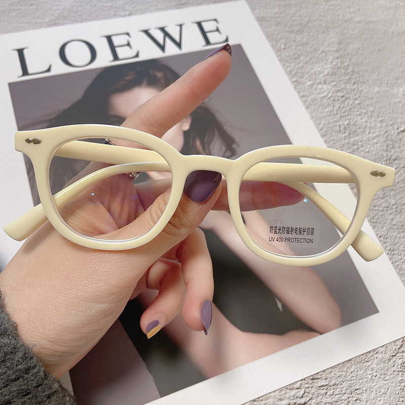 2022 black frame anti-blue light glasses plain glasses small red book retro myopia glasses frame men and women anti-radiation glasses frame