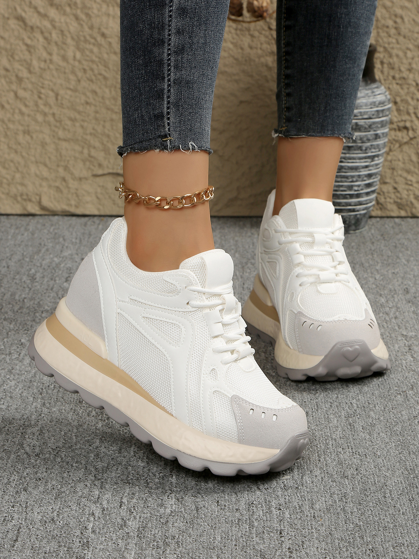 Thick-Soled High-Heeled Cut Out Mesh Woven Breathable Casual Shoes Lightweight White Shoes 5 Thick-Soled Sneakers for Women 2025 Xia Ya