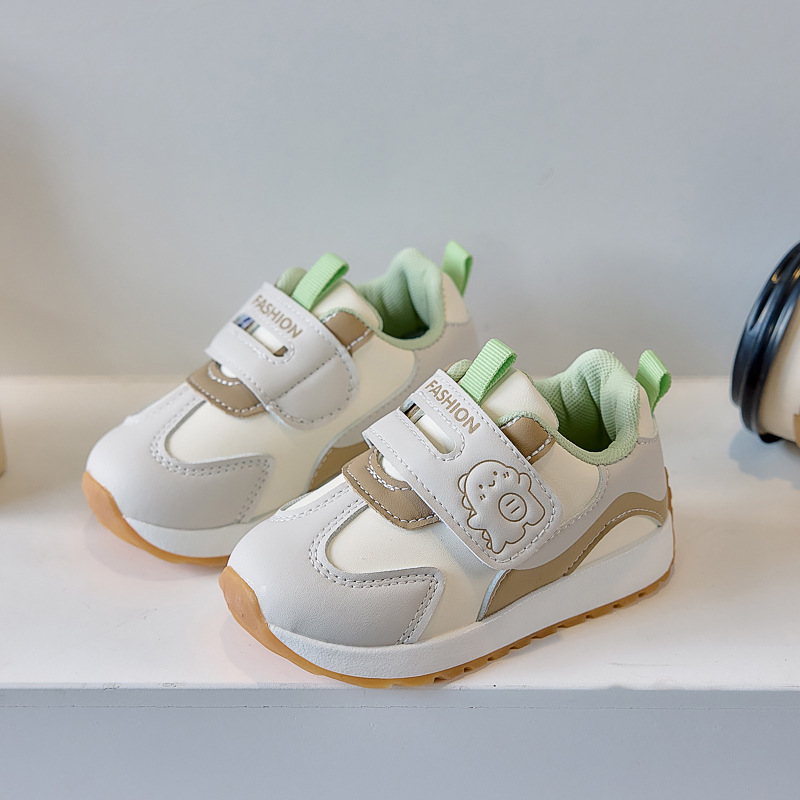 Winter Non-Slip Warm Loafers for Children Aged 1-6 Years Old, Leather Sports Shoes for Boys and Girls, Fleece-Lined Baby Walking Shoes