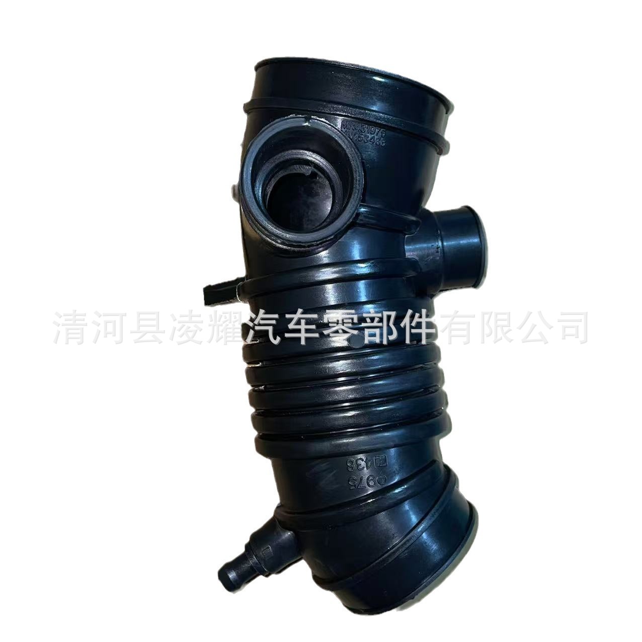 16578-VC12A is suitable for Nissan Patrol air intake pipe intake hose