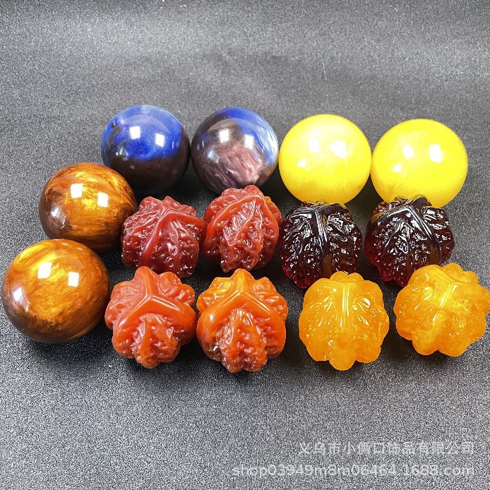 The second generation of beeswax will play mahjong and win money from the pot. Hu Xuepowen will sell the pieces for live broadcast.