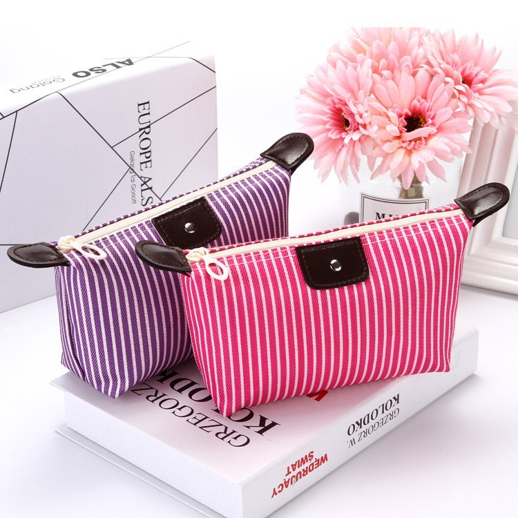 Korean Style Stripesd Dumpling Cosmetic Bag Dumpling Bag Foldableing Cosmetic Toiletry Bag Carrying Travel Cosmetics Bag Factory Wholesale