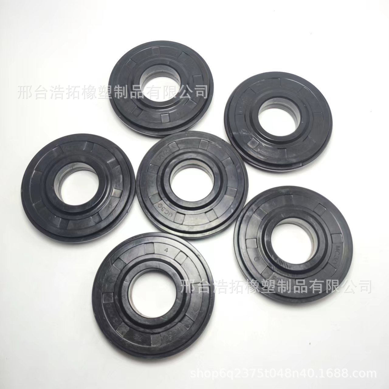 Suitable for guide wheel oil seal 30*72*13/17.5 agricultural machinery accessories with edge/19