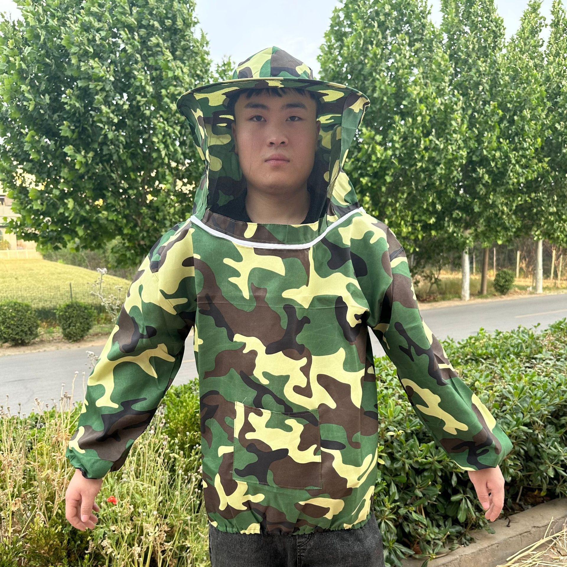 Complete Collection of Beekeeping Tools, Bee-Proof Clothing, Bee Hat, One-Piece Anti-Mosquito Bee Protective Clothing, Gauze Mesh, Breathable Bee Wholesale Beehive