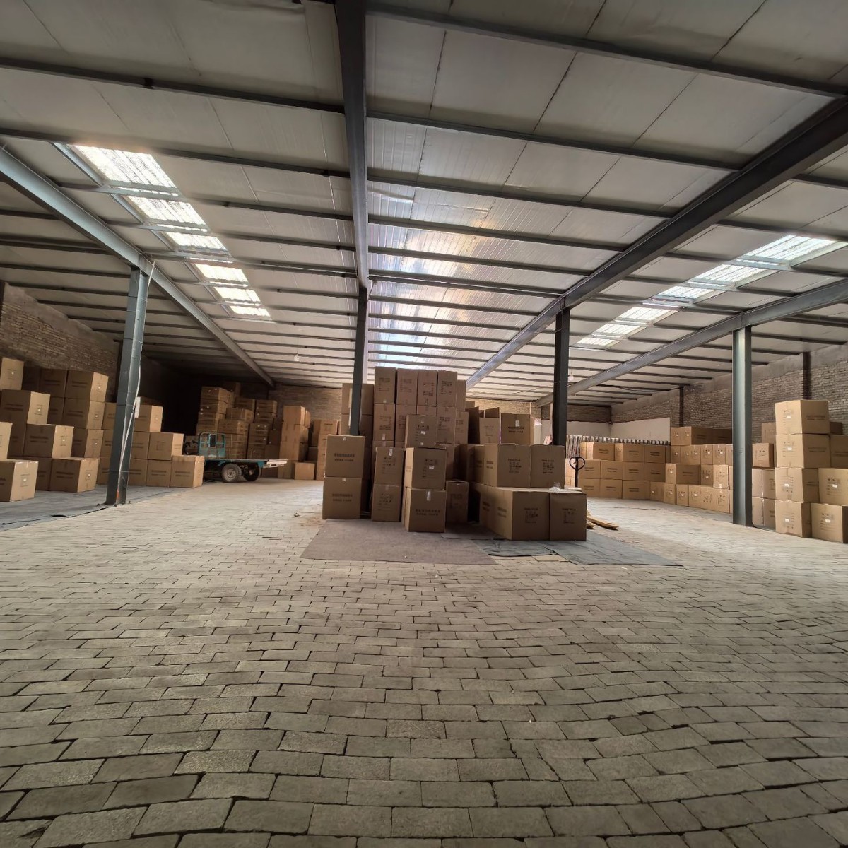 Foreign Trade Hot-Selling Green High Borosilicate Glass Tube Raw Material, Chemical, Medical, Household Tableware, Thickened Bottomless Hollow Tube