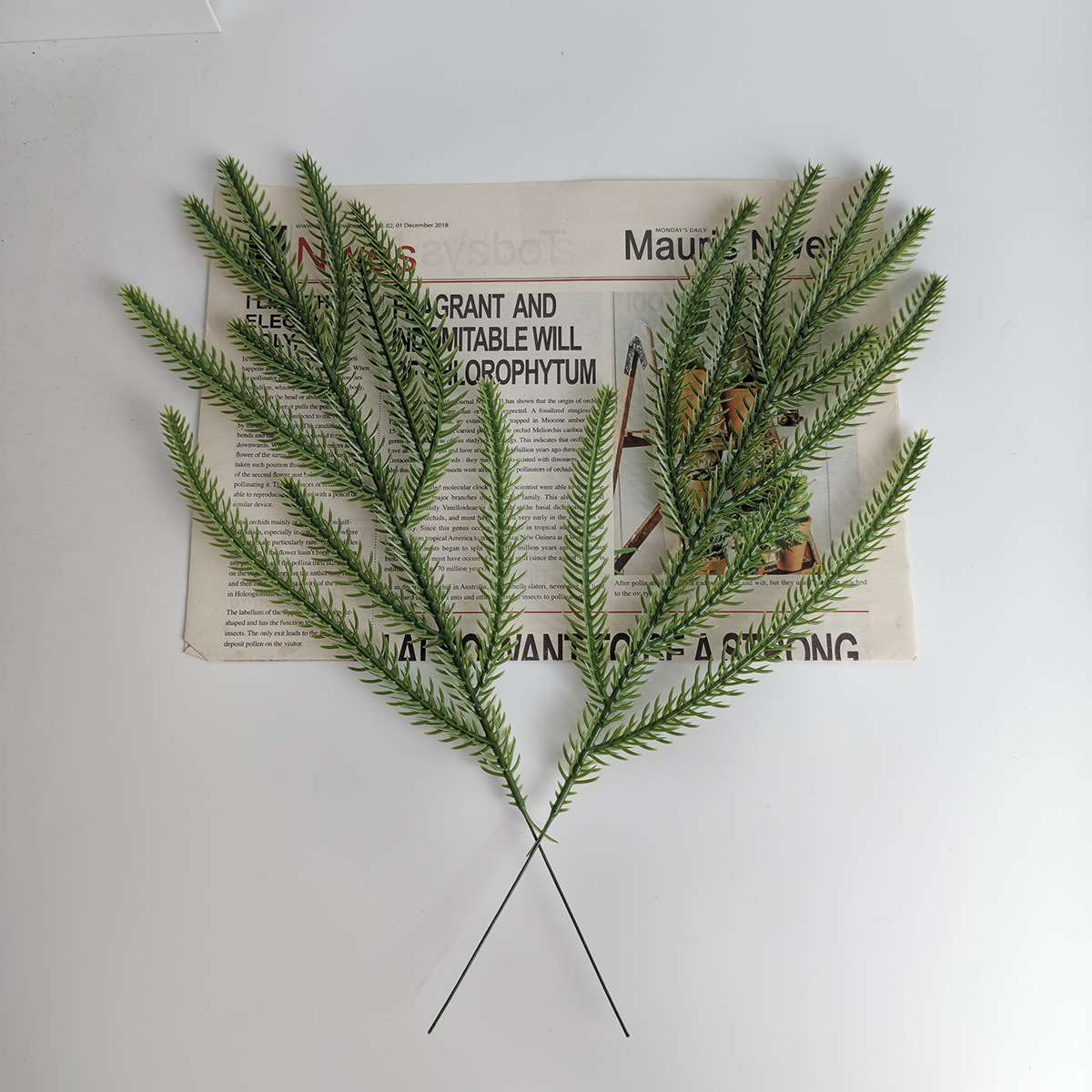 Cross-border feel soft glue simulation plant Christmas pine needle cypress leaf Christmas wreath decoration pine needle window