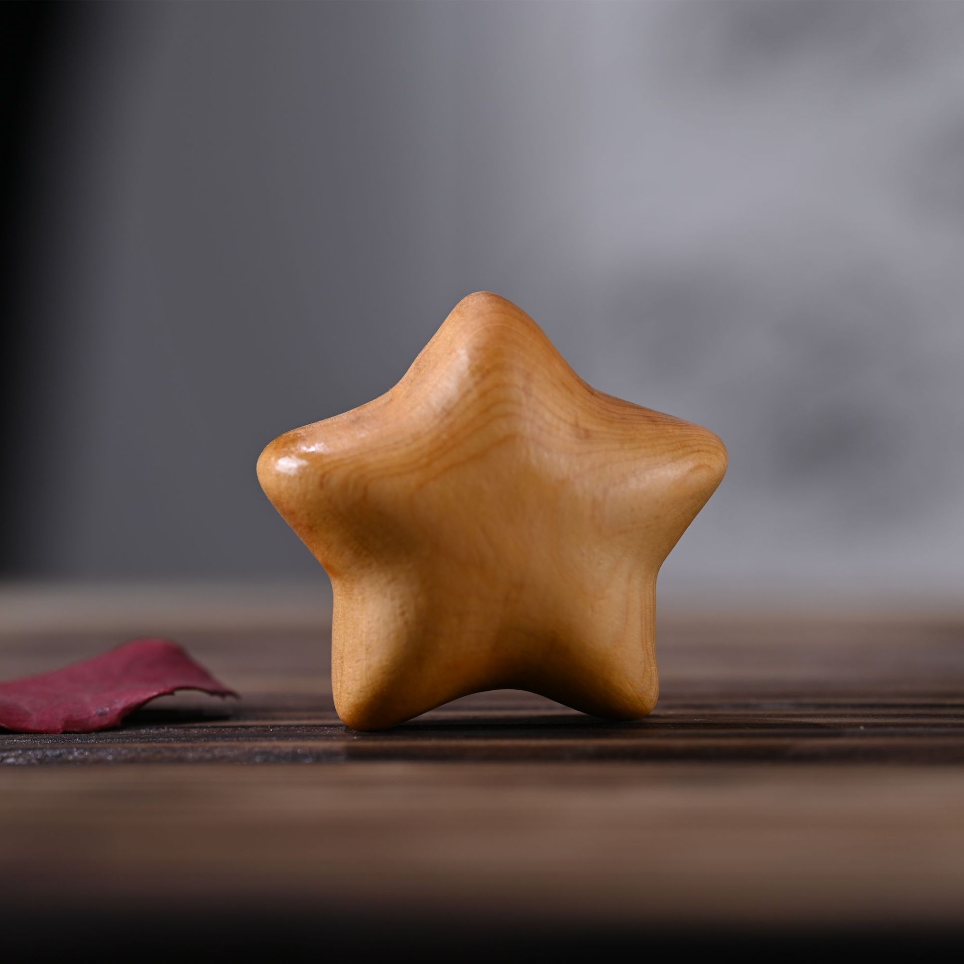 Thuja Smiley Star Small Moon Clouds DIY Bracelet Fashion Accessories Solid Wood Carving Creative Small Ornaments