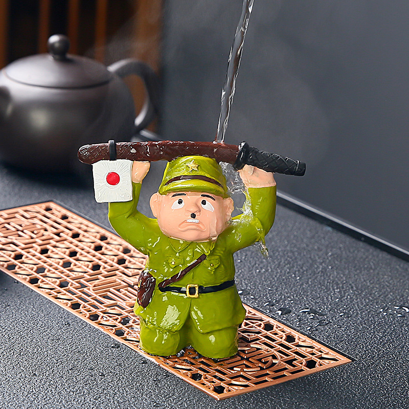 Japanese Kneeling Surrender Color-Changing Tea Pet Ornaments, Fine Tea Toys, Tea Table, Tea Tray Decorations, Tea Set Accessories