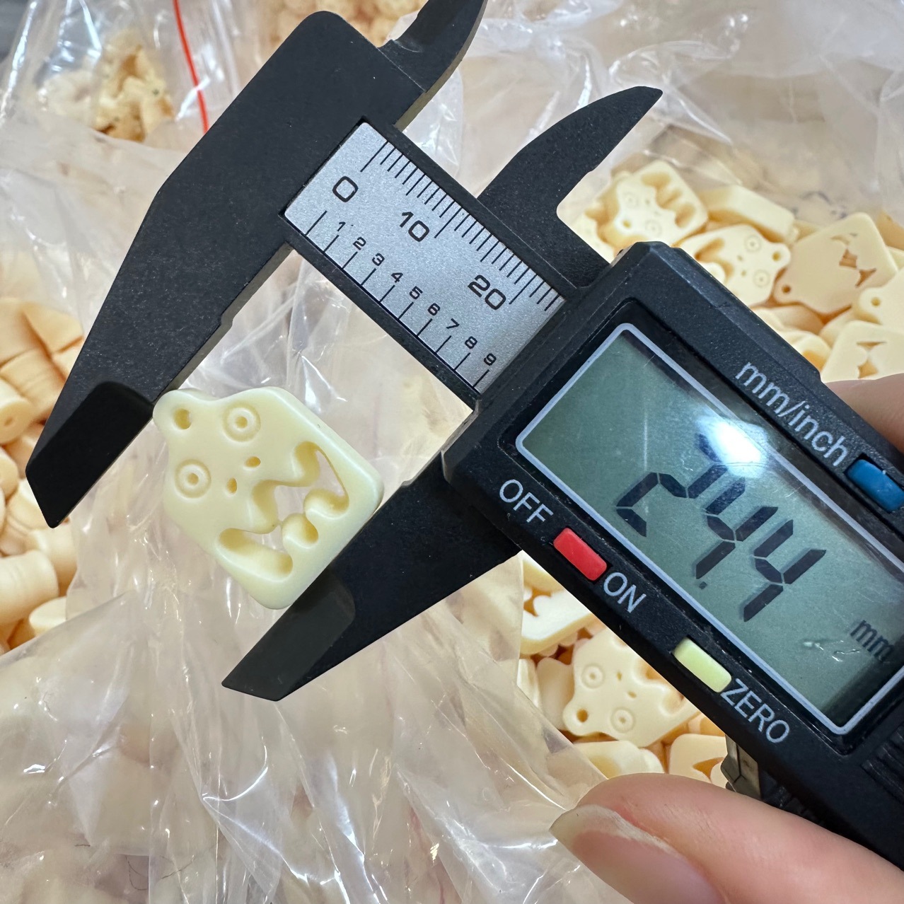 Ivory Fruit Monster Pendant Card Clamper DIY Wen Play Buddha Bead Jewelry Accessories Accessories Bead Handstring Handmade