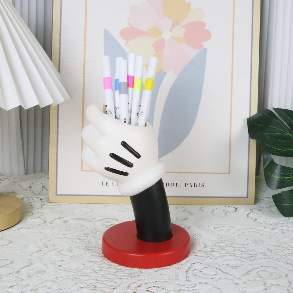 Cross-Border Hot-Selling Sanrio Crayon Shin-Chan and Spongebob Series Creative Pen Holder Makeup Brush Storage Student Gift