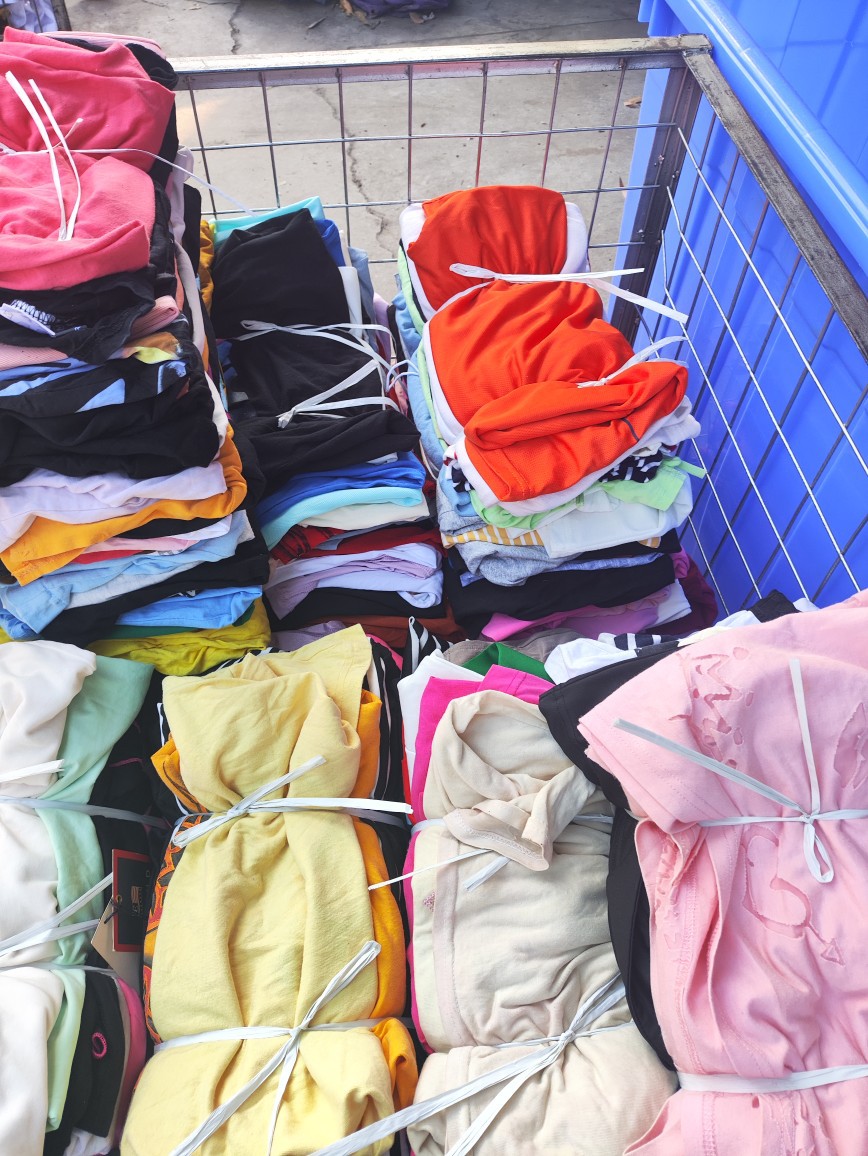 Вторичные вещи, старая инвентаризация, оптовая продажа, низкая цена, трусики