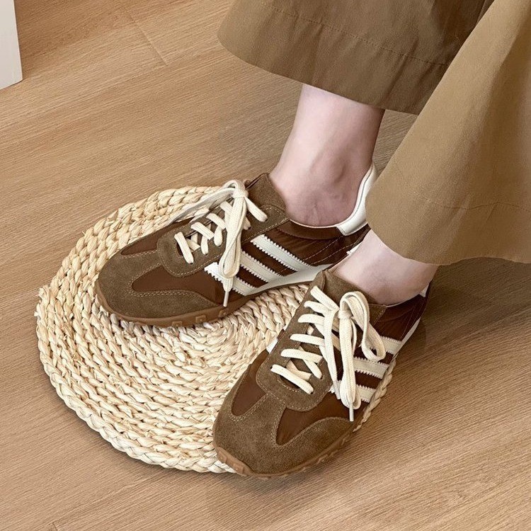 Retro Color-Blocked Lace-Up Maillard Casual Sports Moral Training Shoes for Women 2025 New Retro Versatile Flats-Soled Forrest Gump Shoes