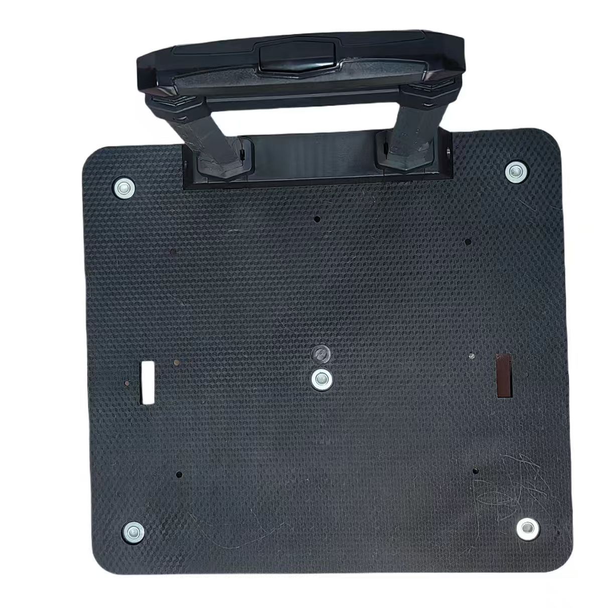 Universal wheel tie rod thickening widened bottom plate