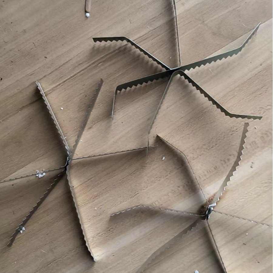 Household Simple Toilet Serrated Mosquito-repellent Incense Rack Thickened Bracket Foldable Plate Fragrance Holder Creative Fragrance Holder