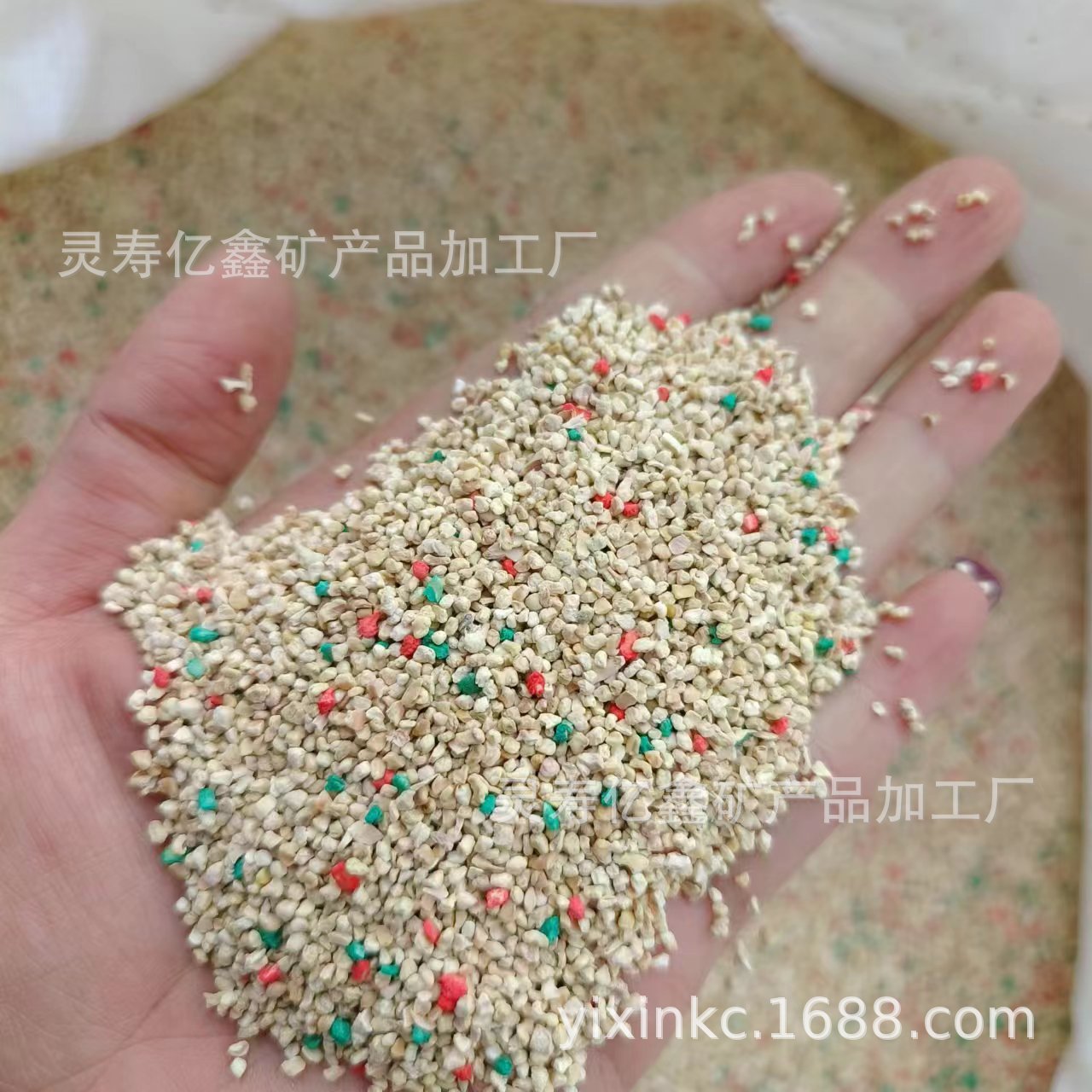 Deodorant granules factory wholesale small pet deodorant granules hamster golden bear pad fragrant corncob absorbent granules