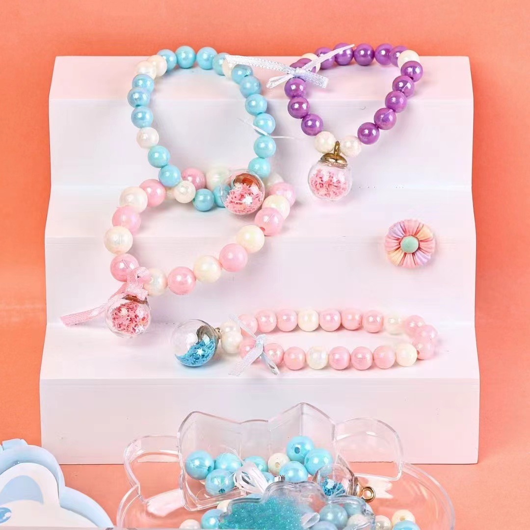 Portable box cat quicksand Goka beaded necklace suit children's handmade necklace bracelet beaded toy with pendant